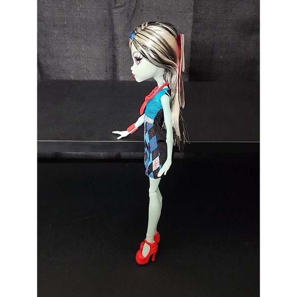 MATTEL/MONSTER HIGH "FRANKIE STEIN" 2015 DOLL 10" BLUE DRESS W/RED TIE NWOB - Picture 3 of 7